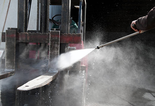 Best Concrete Pressure Washing  in Lake Arrowhead, CA