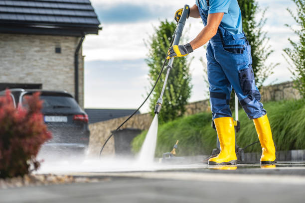 Why Choose Our Certified Pressure Washing Experts for Your Project Needs in Lake Arrowhead, CA?